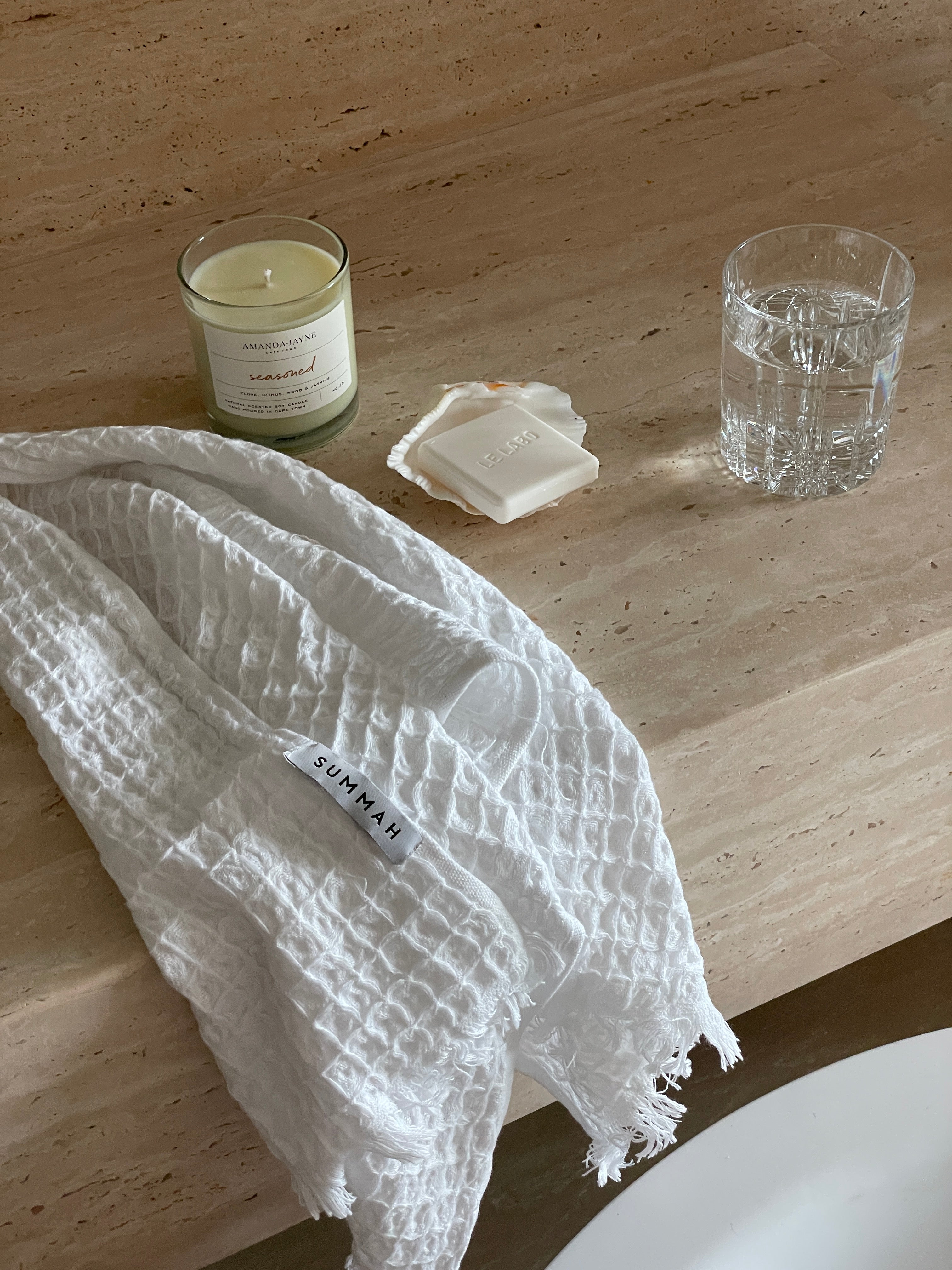 SUMMAH HONEY WAFFLE HAND TOWEL 